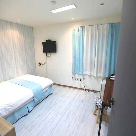 Must Stay Hotel Myeongdong Seul Exterior foto